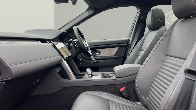 Land Rover Discovery Sport 1.5 P270e Dynamic HSE 5dr Auto [5 Seat] Station Wagon